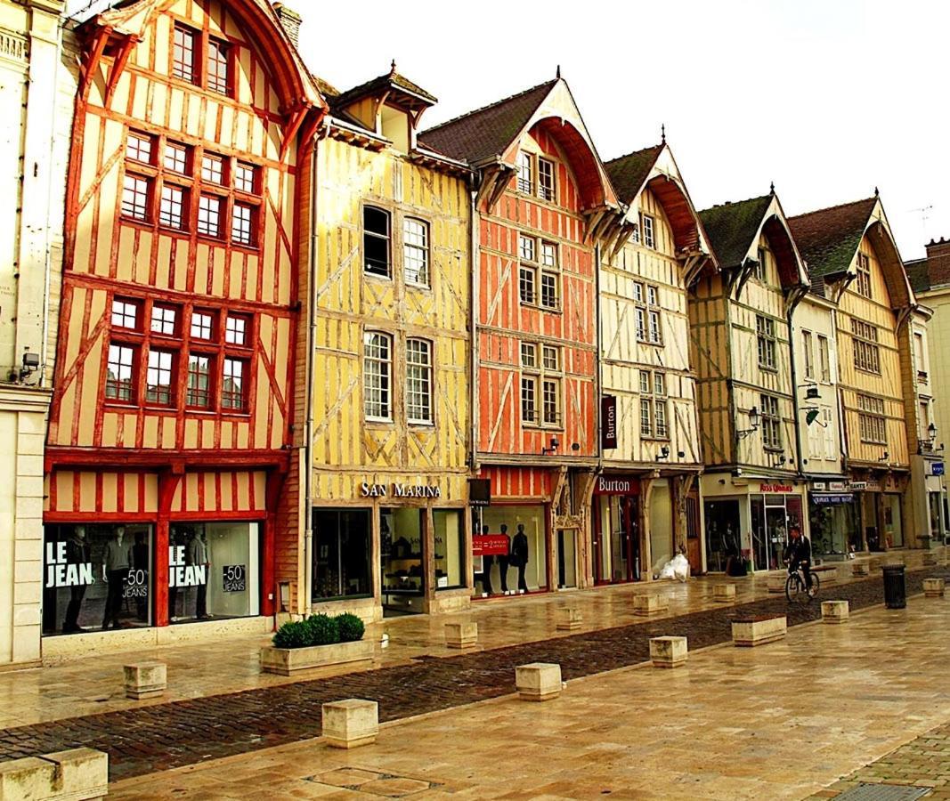 Appartement Cube Troyes Eksteriør billede
